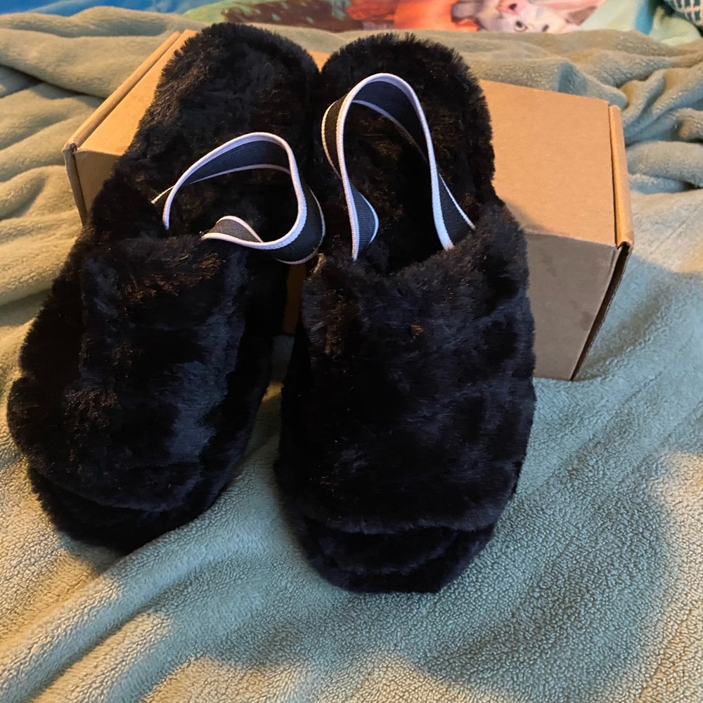 Girls Black Slip On Open Toe Sizde 1 Sandal New